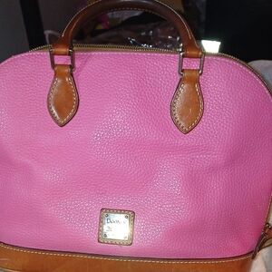 Dooney & Bourke woman purse